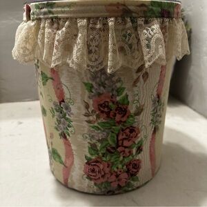 Vintage Fabric Wastebasket Rose Rhapsody By The Vineyard USA MCM Lace